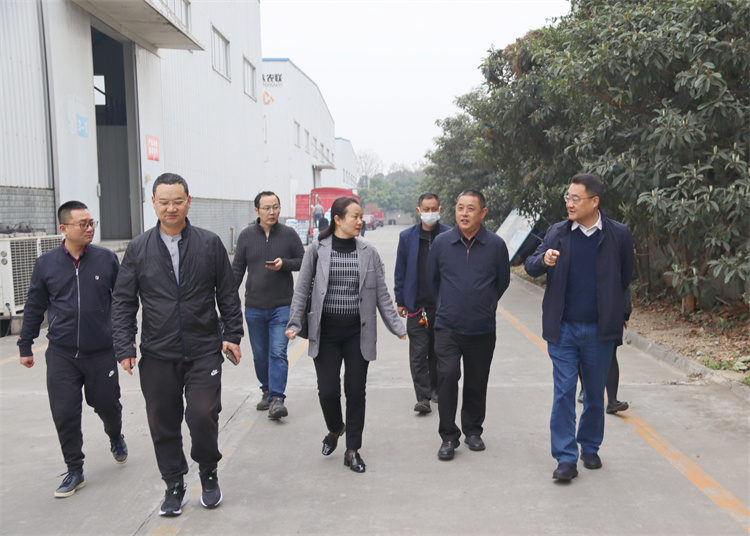 鄧華帶隊赴龍泉、資中調(diào)研